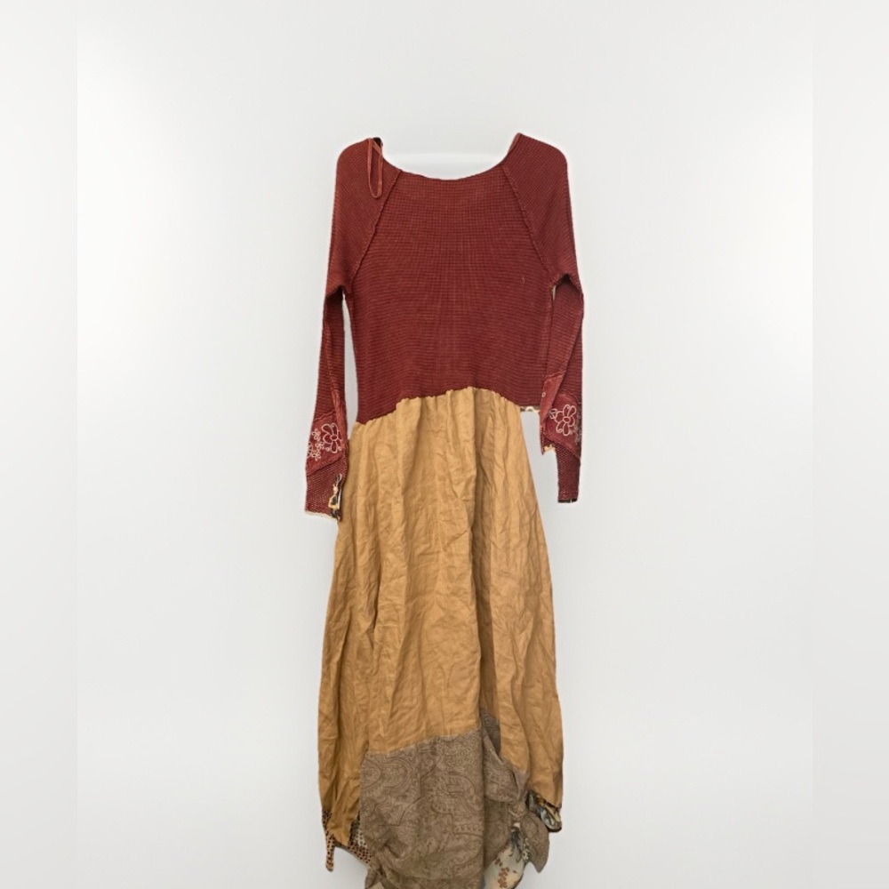 Red and Leopard Patchwork Dress - Picture 4 of 4